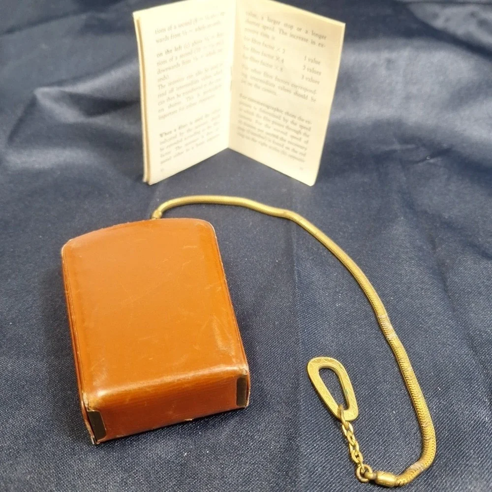 Vintage Zeiss Ikon Ikophot Selenium Light Meter Leather‎ Case Chain Book Germany